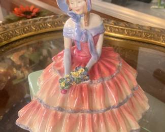 Royal Doulton - Day Dreams