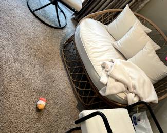 Outdoor furniture set - love seat, 2 chairs and table