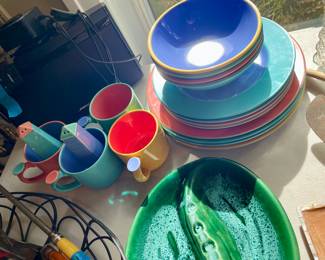 Memphis style dishes by Lindt Stymeist Japan. Bose speaker. Mid century ash tray (has crack).