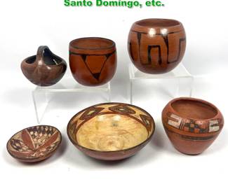 Lot 1611 6pcs American Indian Pottery. Santo Domingo, etc.