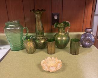 Art glass-green with spun gold