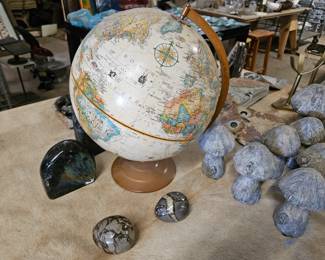 World globes 