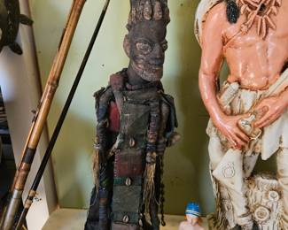 African statue 