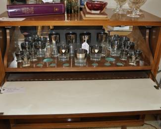 Vintage Martinsville bar cabinet