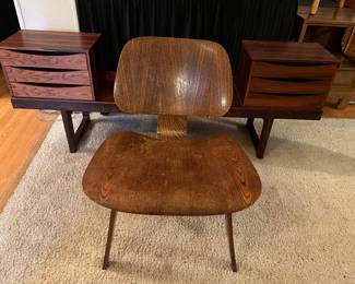 1950's Eames LCW 1st generation lounge chair