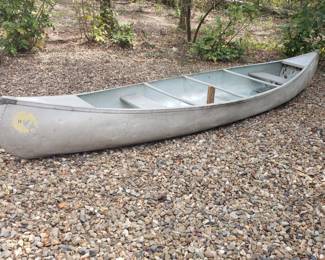 Smoker Craft aluminum Canoe