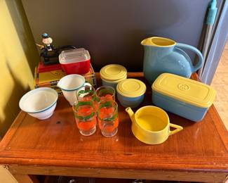 Westinghouse Refrigerator Dishes & Vintage Juice Glasses & More