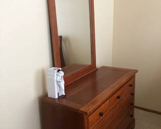 DRESSER WITH MIRROR