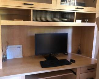 DESK NO MONITOR OR COMPUTER