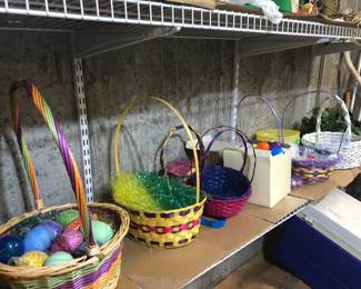 HOLIDAY - EASTER BASKETS