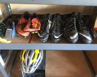 SPORTS SHOES AND HELMET