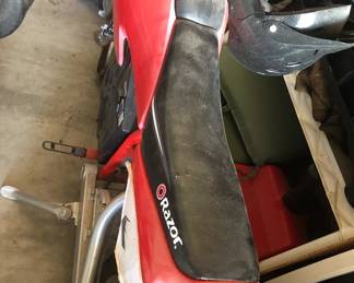 AS IS RAZOR SCOOTER