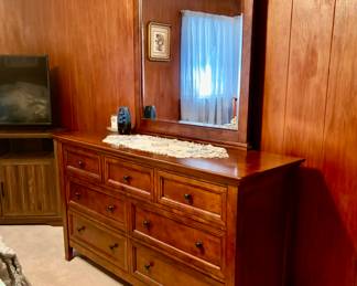 Wood Dresser