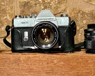 Mamiya Camera, 2 lenses