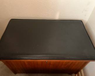 Lane Mid Century Record Cabinet/Storage Bench