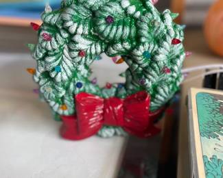 Very Unique vintage lighted wreath