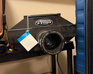 SUPER PRISM OPAQUE IMAGE PROJECTOR BY ARTOGRAPH 