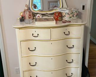 Lest you think we would not have dressers, here is a very nice example of one.
