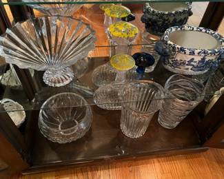 These crystal vases could be yours, but you need to get there early.