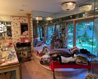 More sale items are in this master bathroom.