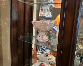 Also in the display cabinet are these small bowls.