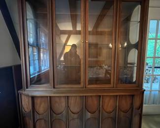 Kent Coffey perspecta mcm hutch