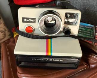 one step polaroid camera