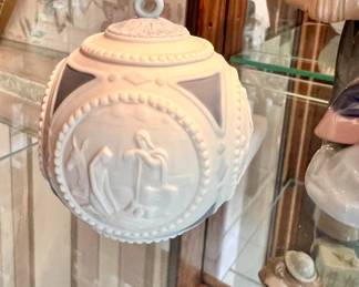 Lladro ornament 