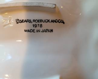 1978 Sears Roebuck Pioneer Woman Set