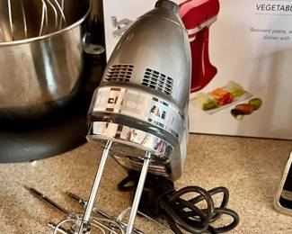 Kitchen Aid hand mixer