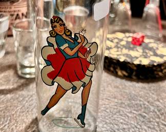 Naughty dancer glass - front