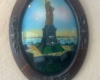 ATQ.1920’s,Reverse Painted Glass Statue of Liberty,Oval Convex Bubble Glass Art