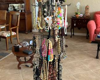 Fashion Necklaces and Bracelets