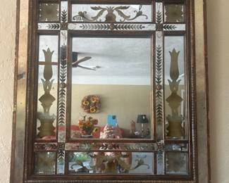 ANTIQUE VENETIAN MIRROR