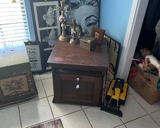 Sale Picture