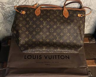 Louis Vuitton Purse