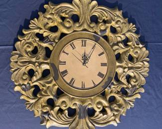 Large wall clock
