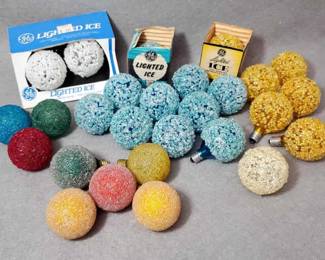 NG014 Vintage Lighted Ice Holiday Bulbs