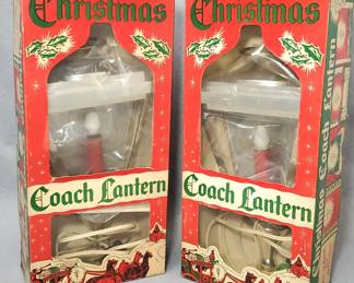 NG016 Vintage Christmas Coach Lantern Electric Lights