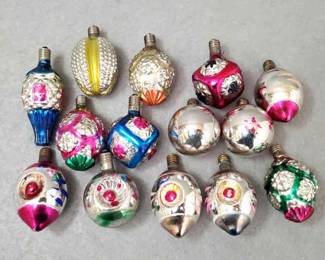 NG055 Mid Century Glass Christmas Bulbs