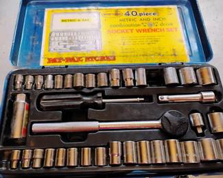 Pow-R-Pak 40 Piece Metric & Inch Combo Drive Socket Set