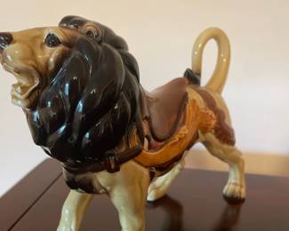 QQ Porcelain Lion Figurine - Made in Japan