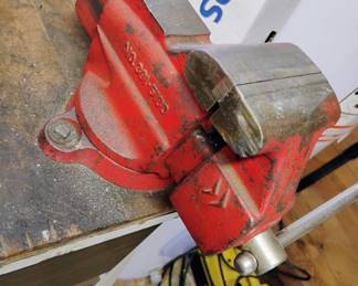 Craftsman Bench Vise