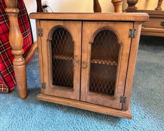 Wire Front Door Spice Rack