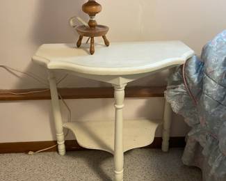 White Half Moon Console Table, Three Legged Bedside Lamp