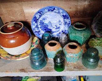 Ransbottom Stoneware Bean Pot Crock, Wedgwood Plate with Victorian Scene, Pair of 20th Century Chinese Chinoiserie Green Glazed Pottery Jar, Glass Electric Insulators
