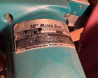 Makita 10" Miter Saw - Model LS1020