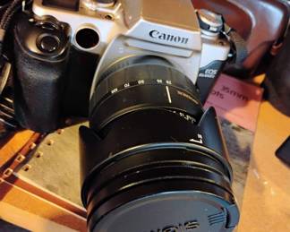 Canon EOS Elan IIE 35mm SLR Film Camera