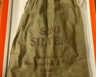 VINTAGE/ANTIQUE WACHOVIA BANK & TRUST MONEY BAG
