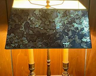 CLASSIC VINTAGE DESK LAMP